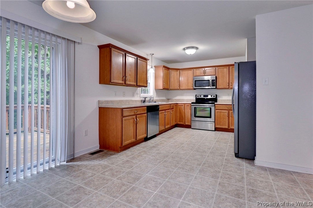 11501 Oakrise Road New Kent, VA 23124 - Photo 11 of 31 Gallery Image 11