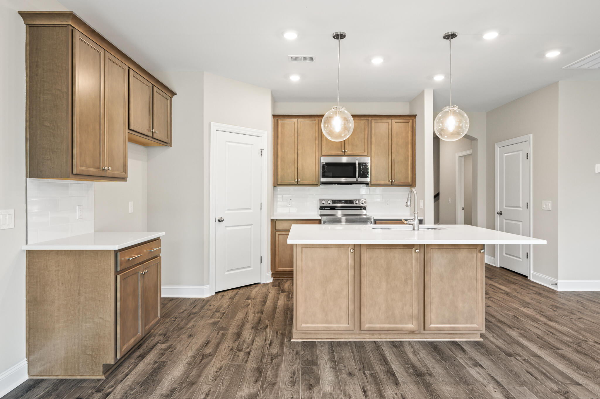 174 Thomas-Kate Road Dorchester, SC 29437 - Photo 6 of 15 Jasper Kitchen