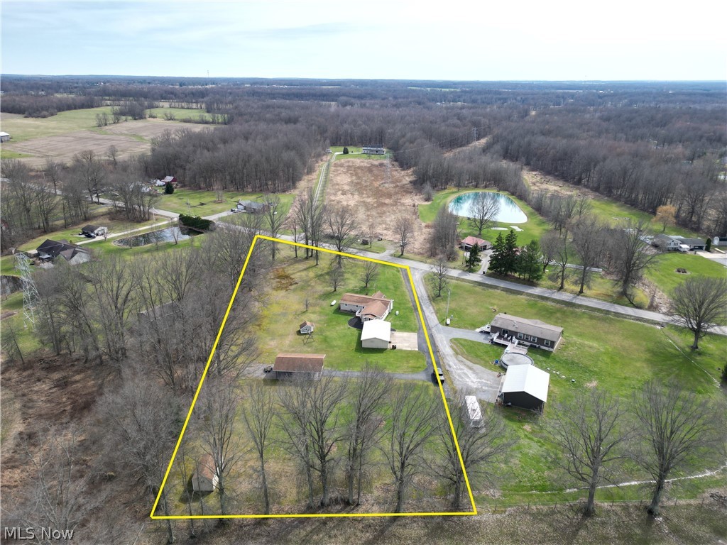 14086 Ellsworth Road Berlin Center, OH 44401 - Photo 3 of 49