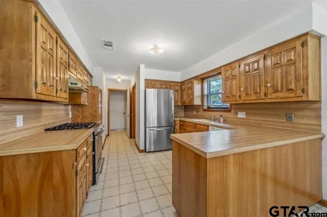 $1,850 | 14885 Willowwood Drive, Tyler, TX 75703