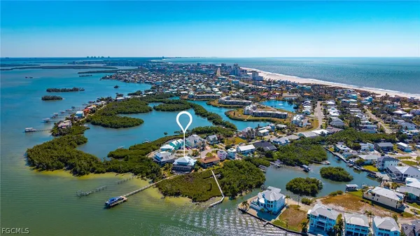 $2,990,000 | 21510-21512 Indian Bayou Drive, Fort Myers Beach, FL 33931