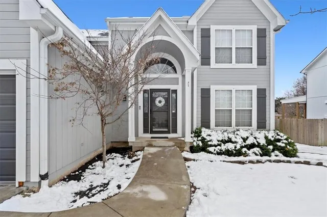 $425,000 | 21403 West 54th Terrace, Shawnee, KS 66218
