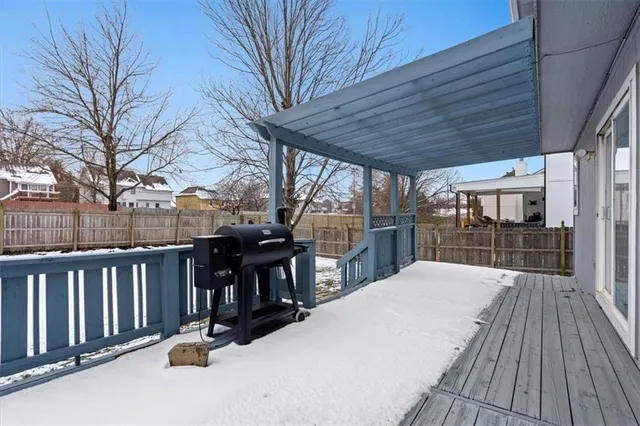 $425,000 | 21403 West 54th Terrace, Shawnee, KS 66218