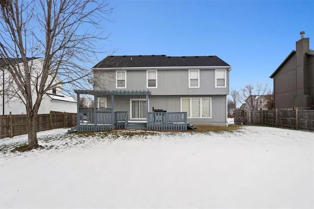 $425,000 | 21403 West 54th Terrace, Shawnee, KS 66218