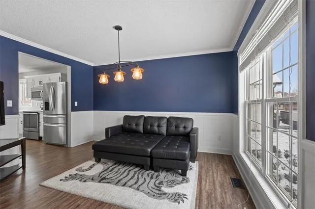 $425,000 | 21403 West 54th Terrace, Shawnee, KS 66218