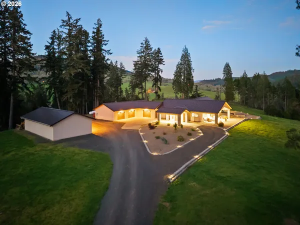 $2,395,000 | 5996 Hayhurst Road, Yoncalla, OR 97499