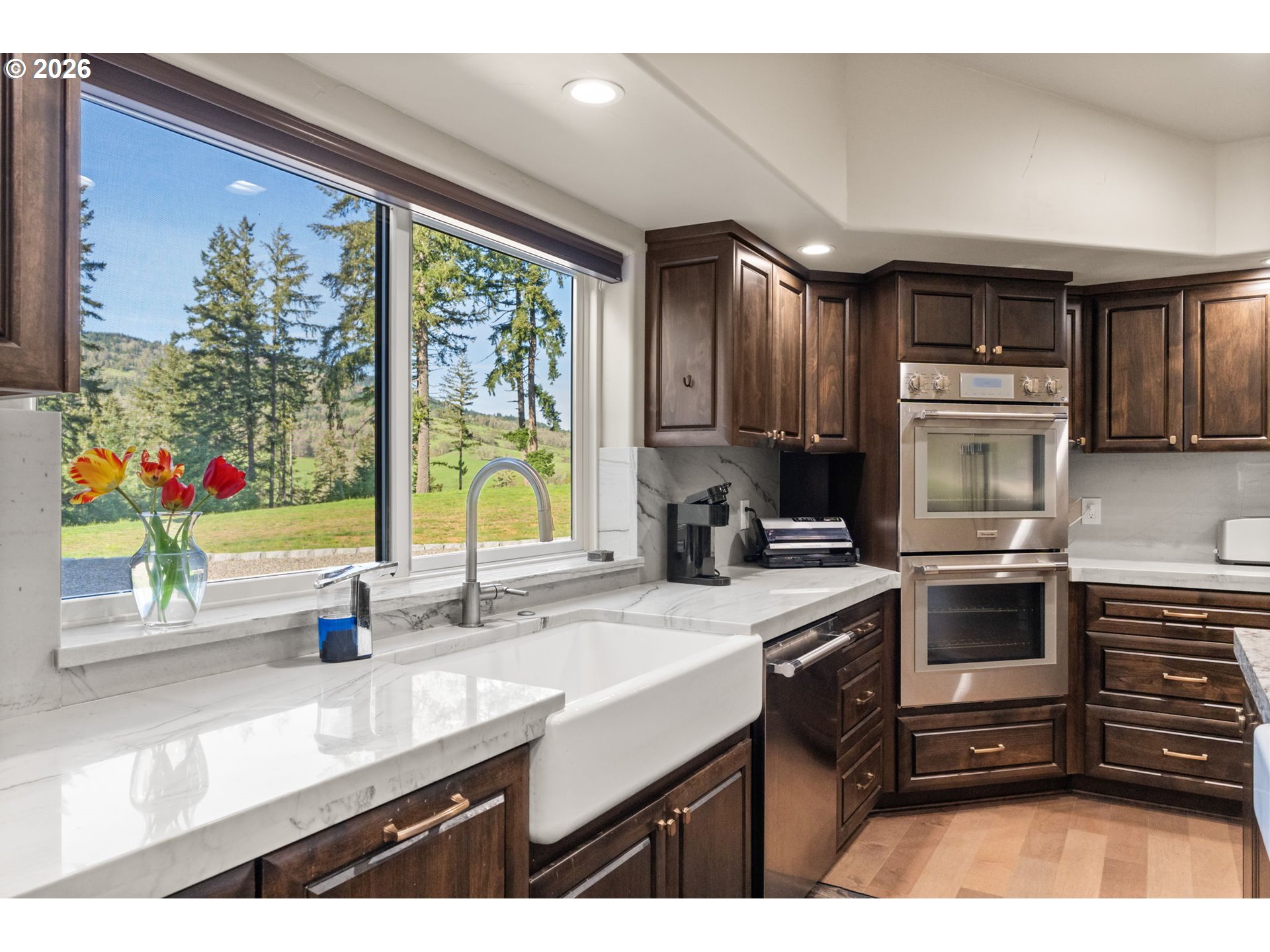 5996 Hayhurst Road Yoncalla, OR 97499 - Photo 11 of 48 Kitchen