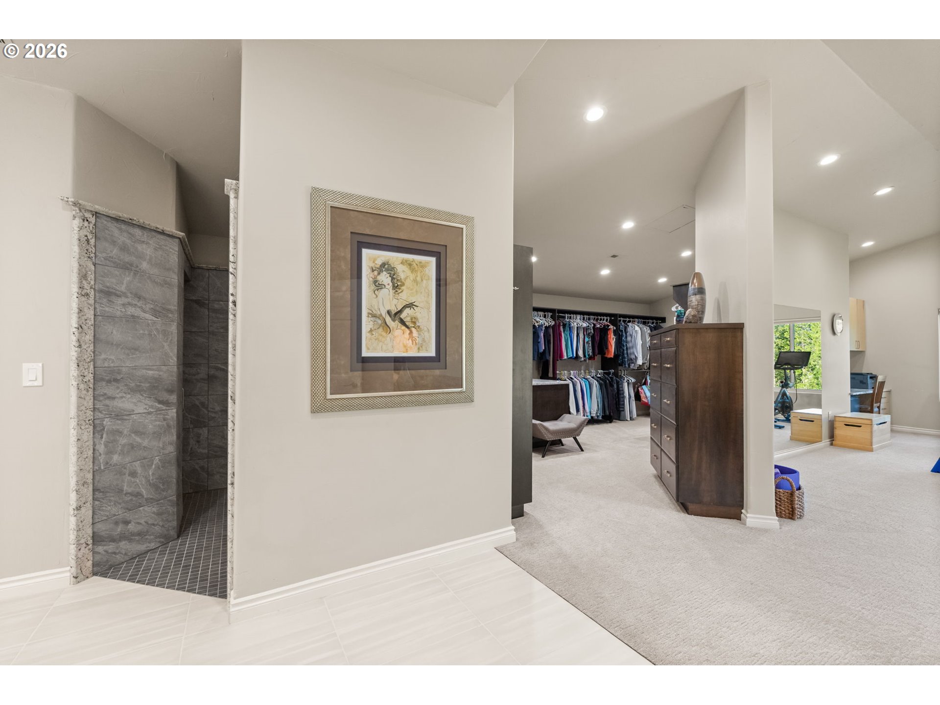 5996 Hayhurst Road Yoncalla, OR 97499 - Photo 19 of 48 Primary Bedroom