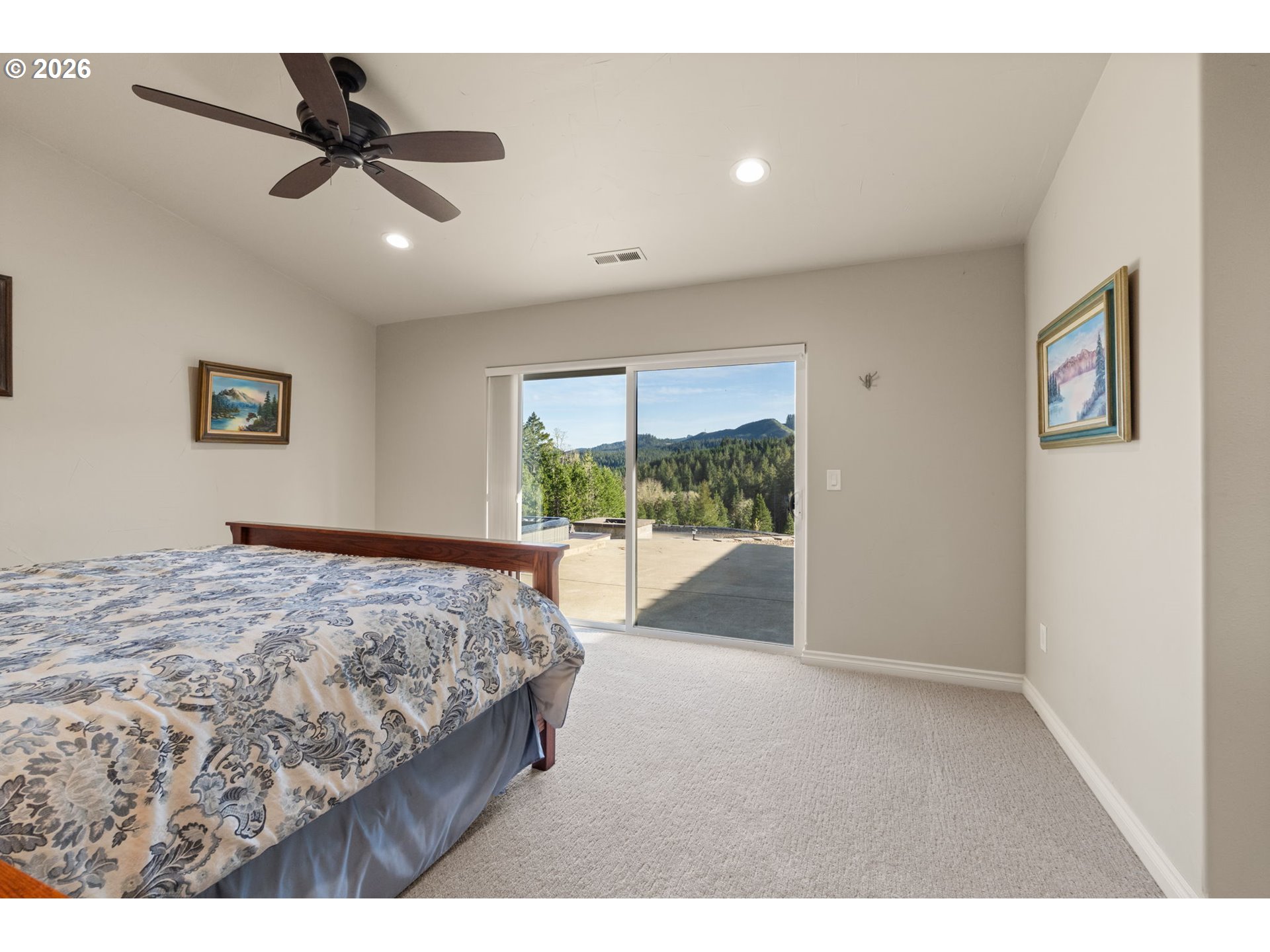 5996 Hayhurst Road Yoncalla, OR 97499 - Photo 28 of 48 Bedroom