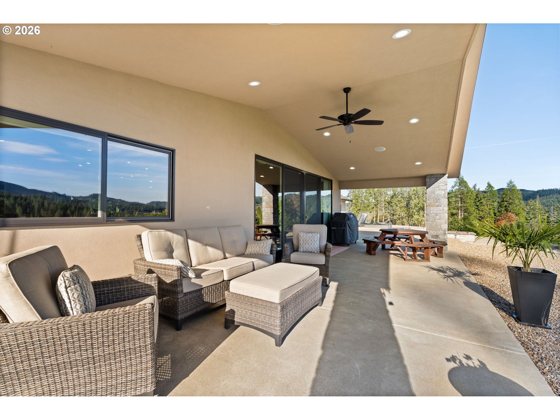 5996 Hayhurst Road Yoncalla, OR 97499 - Photo 36 of 48