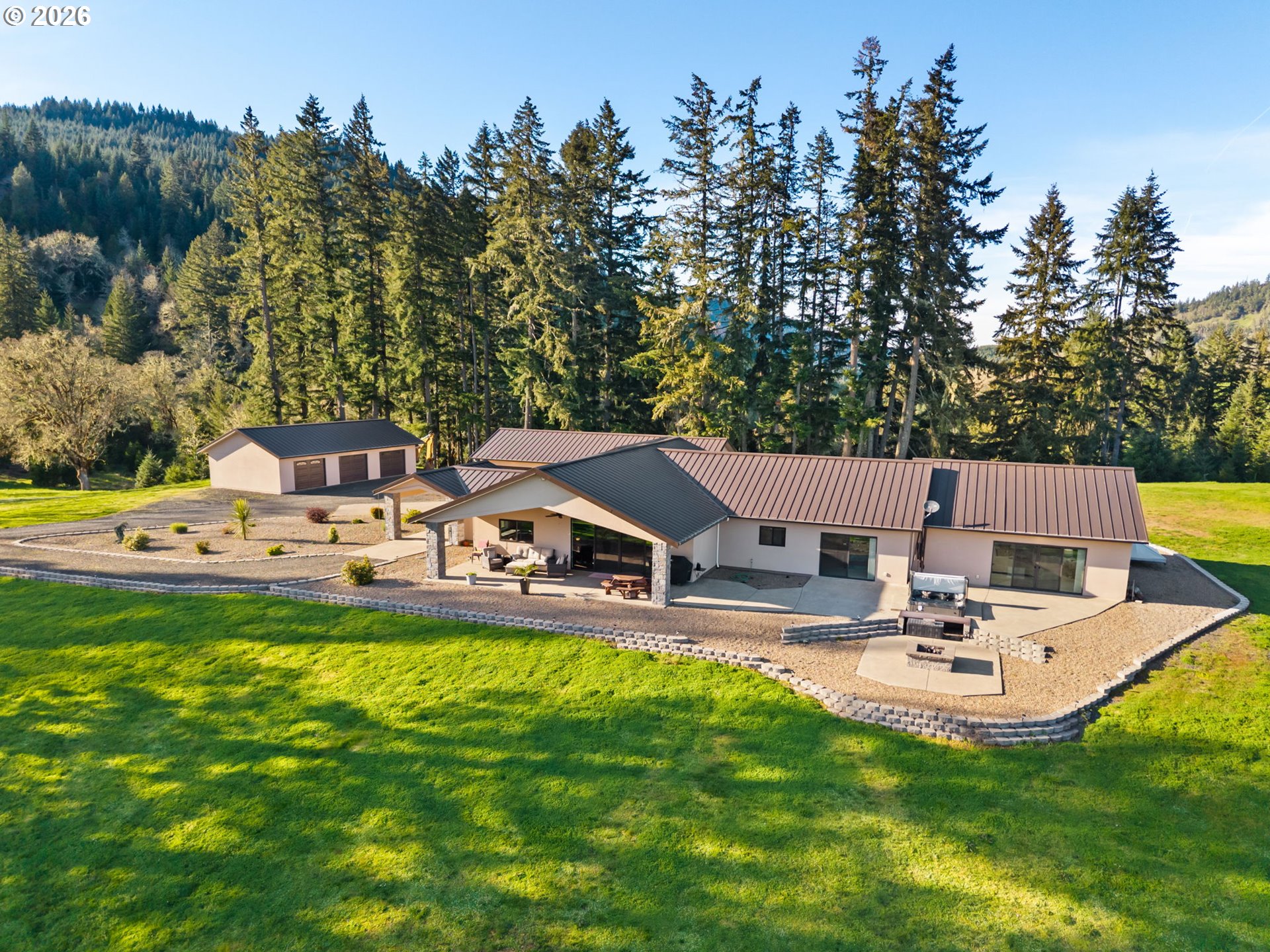 5996 Hayhurst Road Yoncalla, OR 97499 - Photo 38 of 48