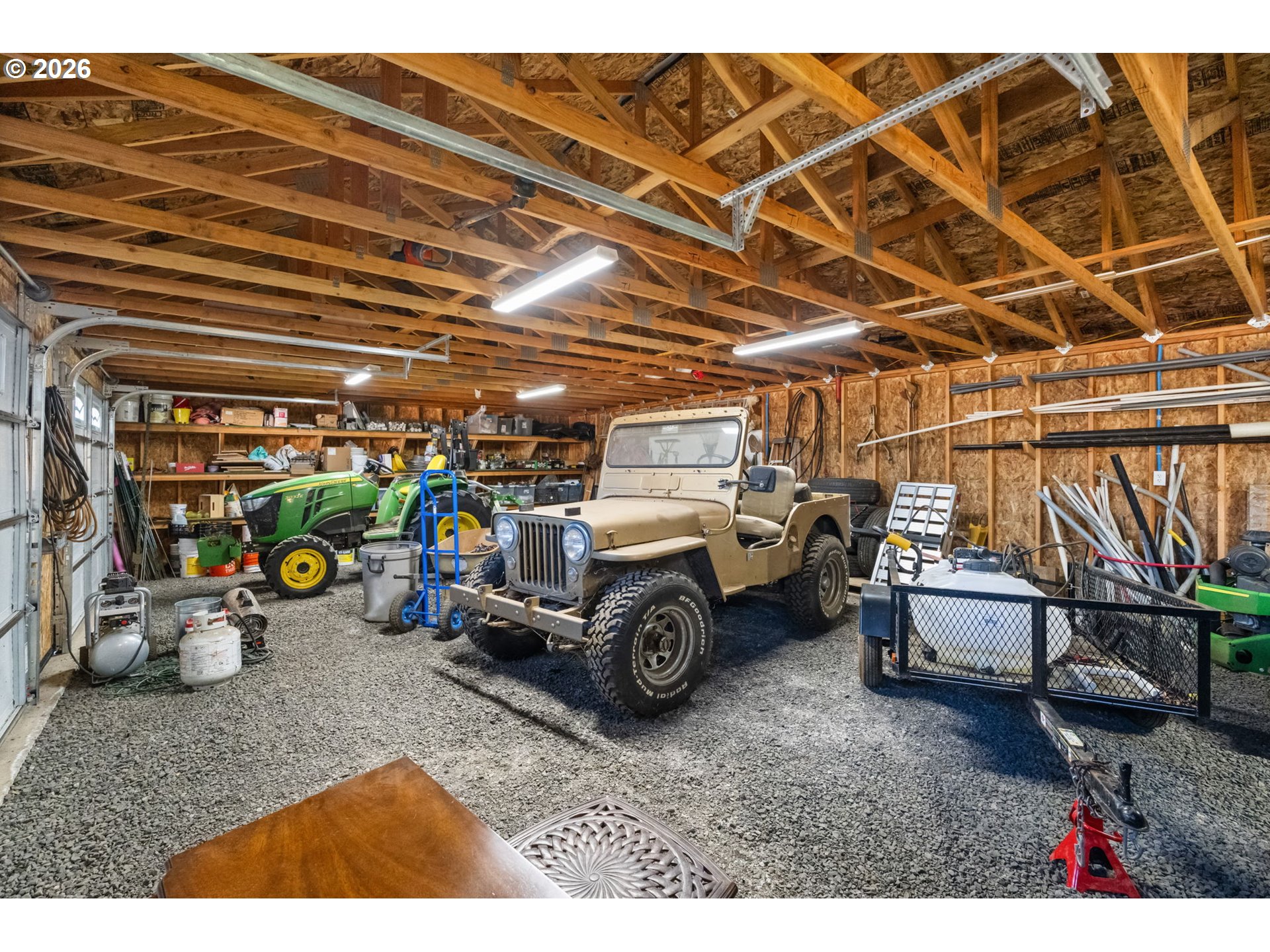 5996 Hayhurst Road Yoncalla, OR 97499 - Photo 43 of 48 Garage