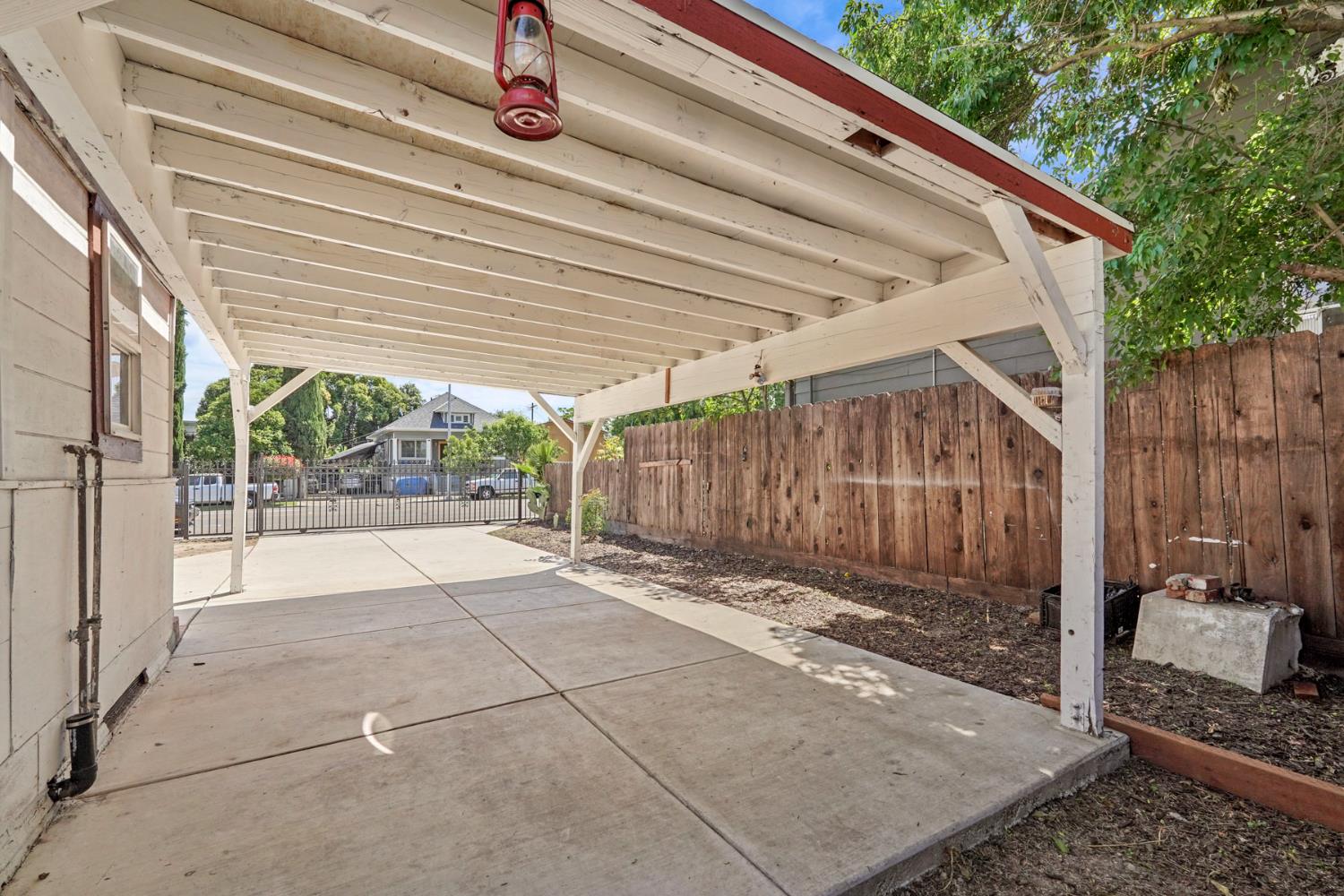 446 East Anderson Street Stockton, CA 95206 - Photo 24 of 30