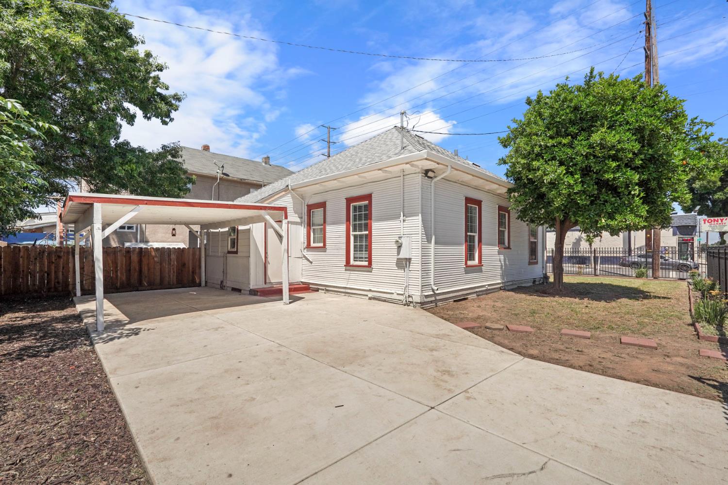 446 East Anderson Street Stockton, CA 95206 - Photo 26 of 30