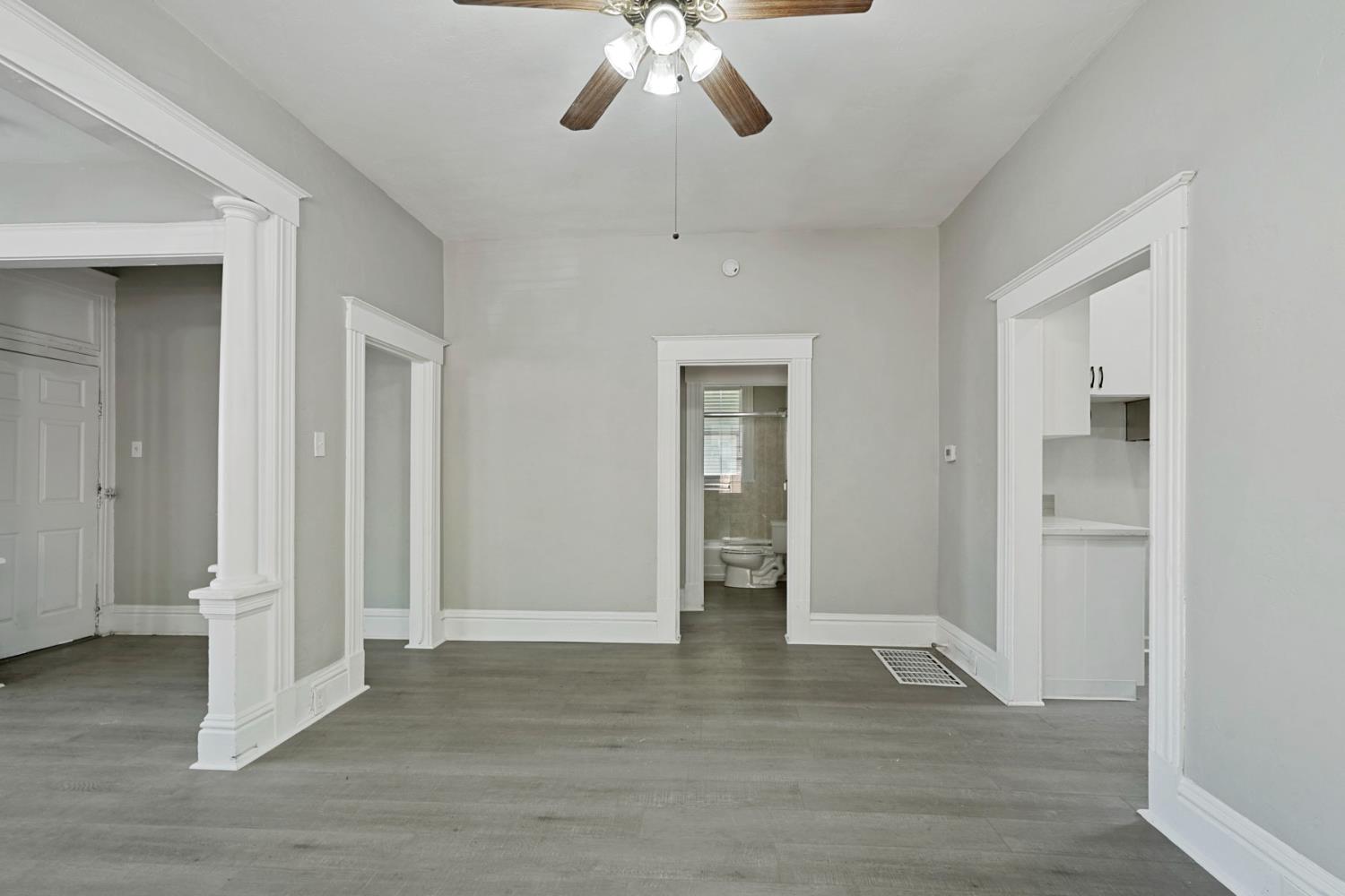 446 East Anderson Street Stockton, CA 95206 - Photo 7 of 30