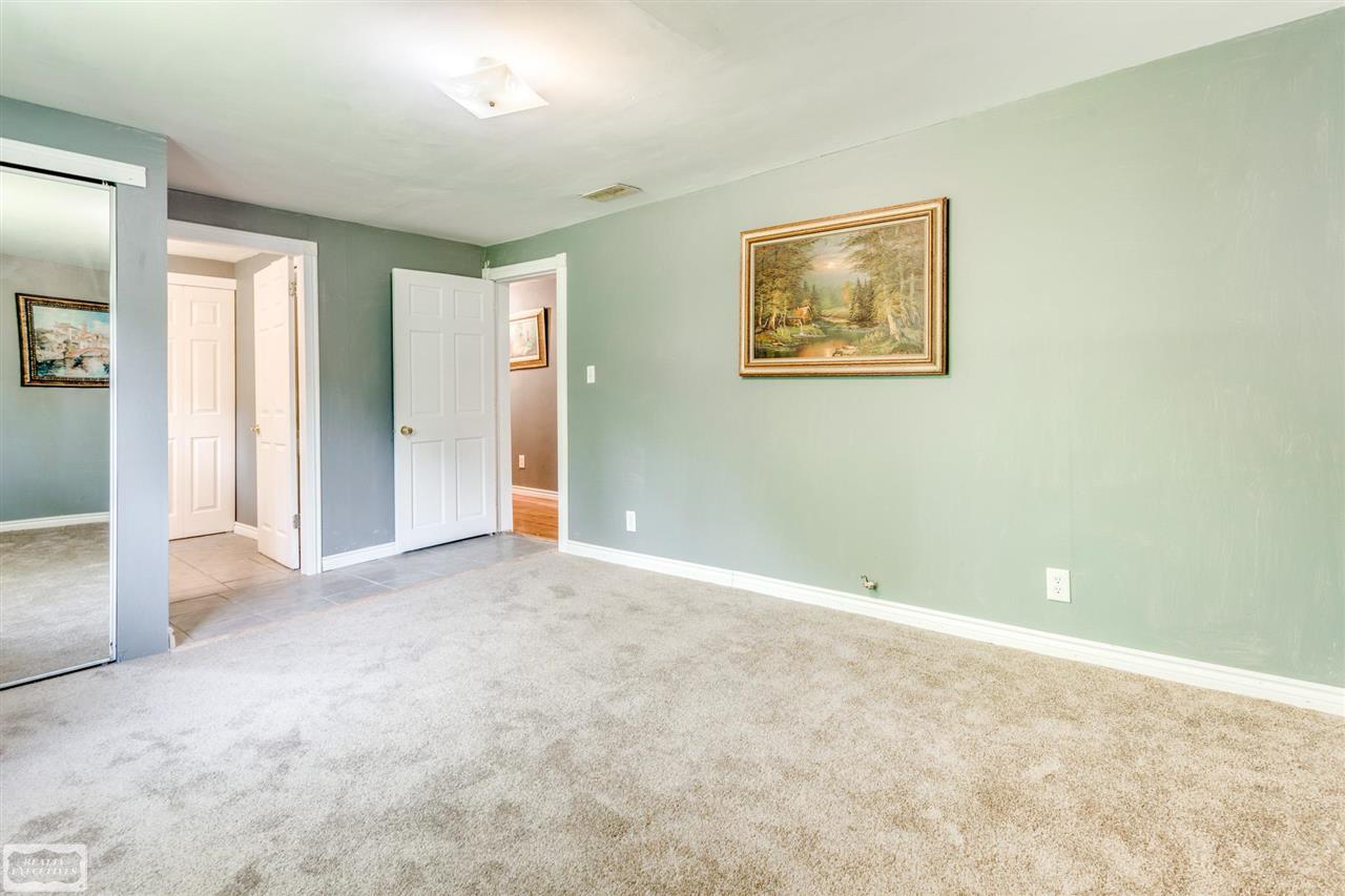 2841 Michigan Road Port Huron, MI 48060 - Photo 35 of 41