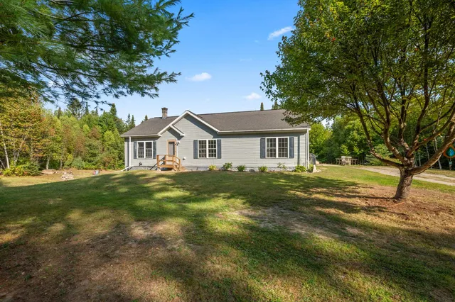 $335,000 | 125 Parker Road, Whitefield, NH 03598