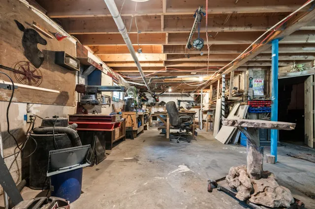 $335,000 | 125 Parker Road, Whitefield, NH 03598