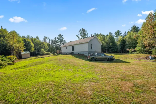 $335,000 | 125 Parker Road, Whitefield, NH 03598