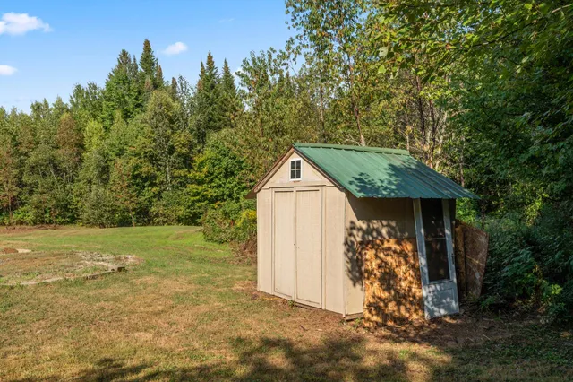 $335,000 | 125 Parker Road, Whitefield, NH 03598