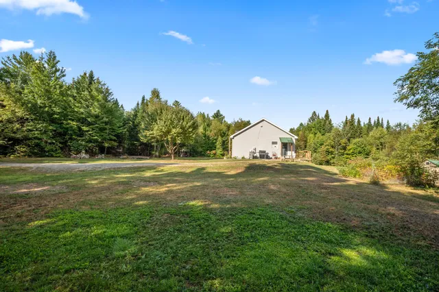 $335,000 | 125 Parker Road, Whitefield, NH 03598