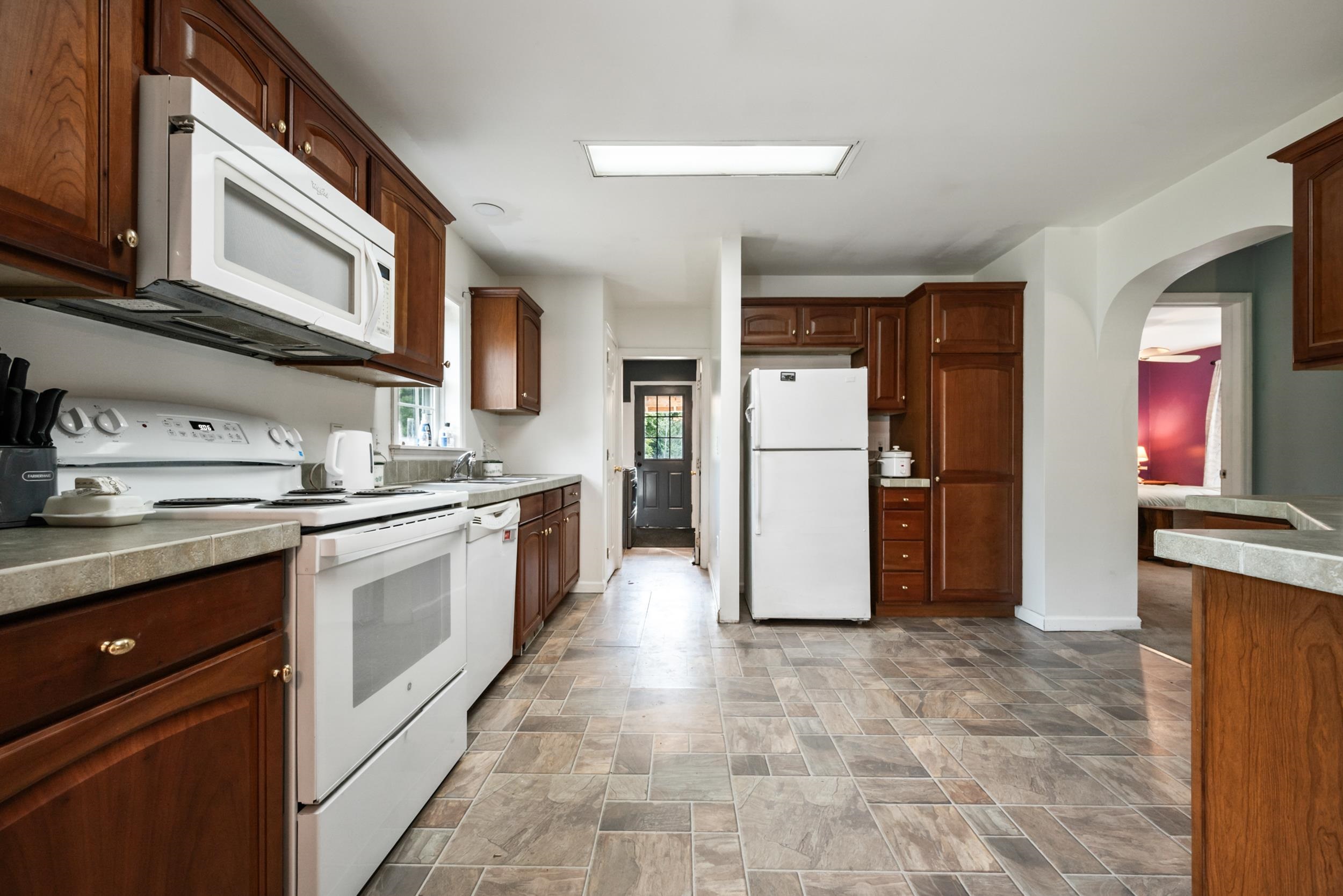 125 Parker Road Whitefield, NH 03598 - Photo 8 of 36 Gallery Image 8