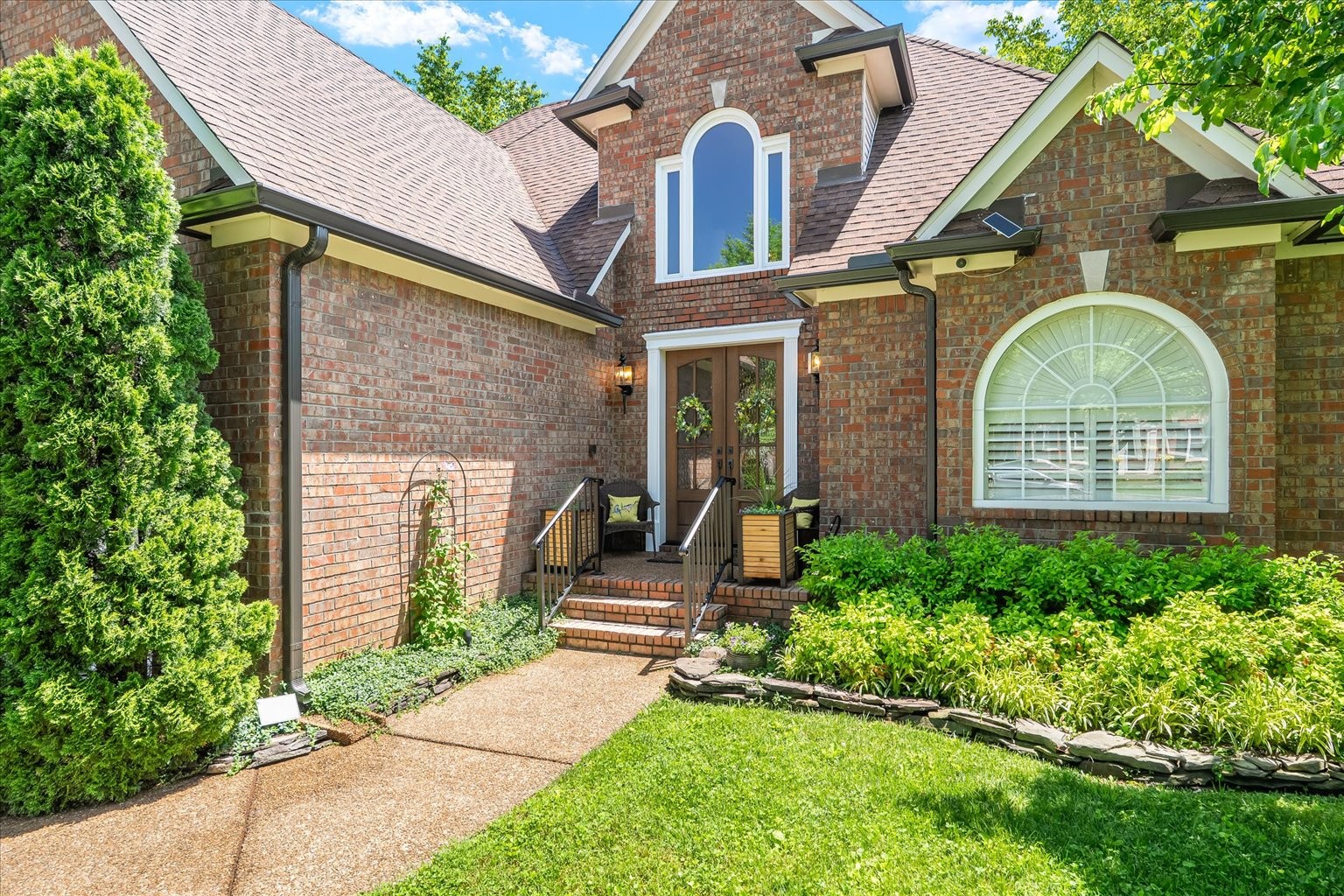 440 Ridgestone Drive Franklin, TN 37064 - Photo 2 of 47 Gallery Image 2