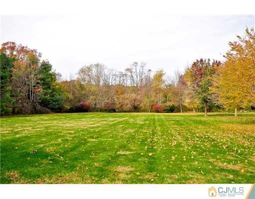 190 Friendship Road Cranbury, NJ 08512 - Photo 19 of 24 a view of an ocean and beach