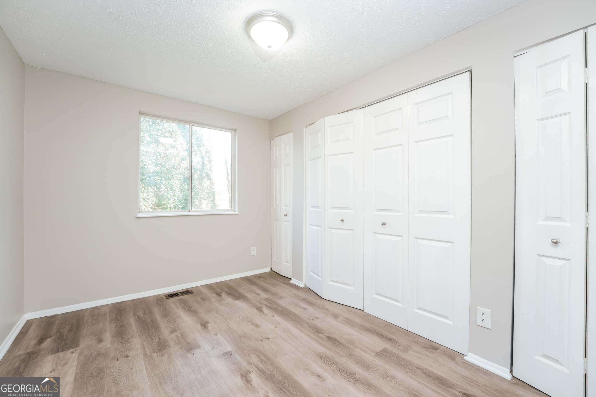5200 Martins Crossing Road Stone Mountain, GA 30088 - Photo 8 of 23