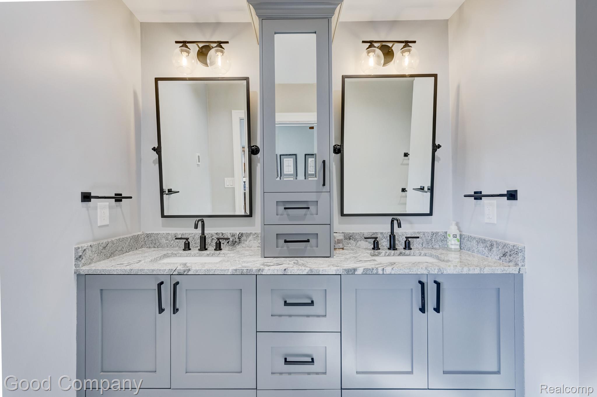 3105 Culbertson Avenue Rochester, MI 48307 - Photo 47 of 73 3105 Culbertson Ave.-64.jpg
