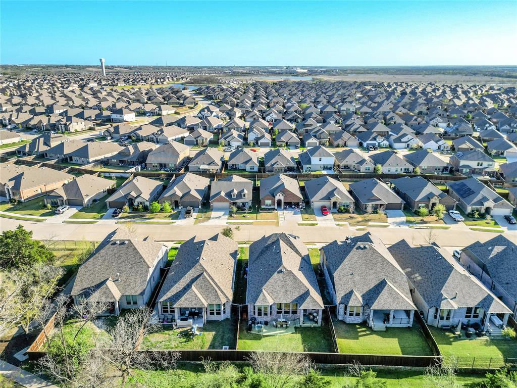 4640 Shivers Lane Forney, TX 75126 - Photo 11 of 38