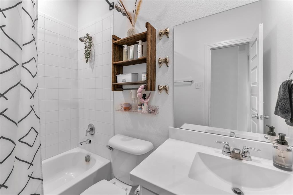 4640 Shivers Lane Forney, TX 75126 - Photo 18 of 38