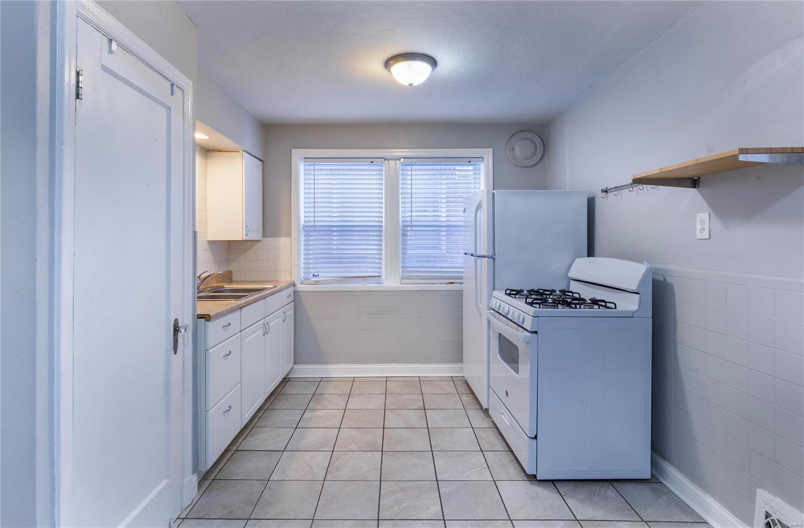 3331 Watson Road St. Louis, MO 63139 - Photo 7 of 20