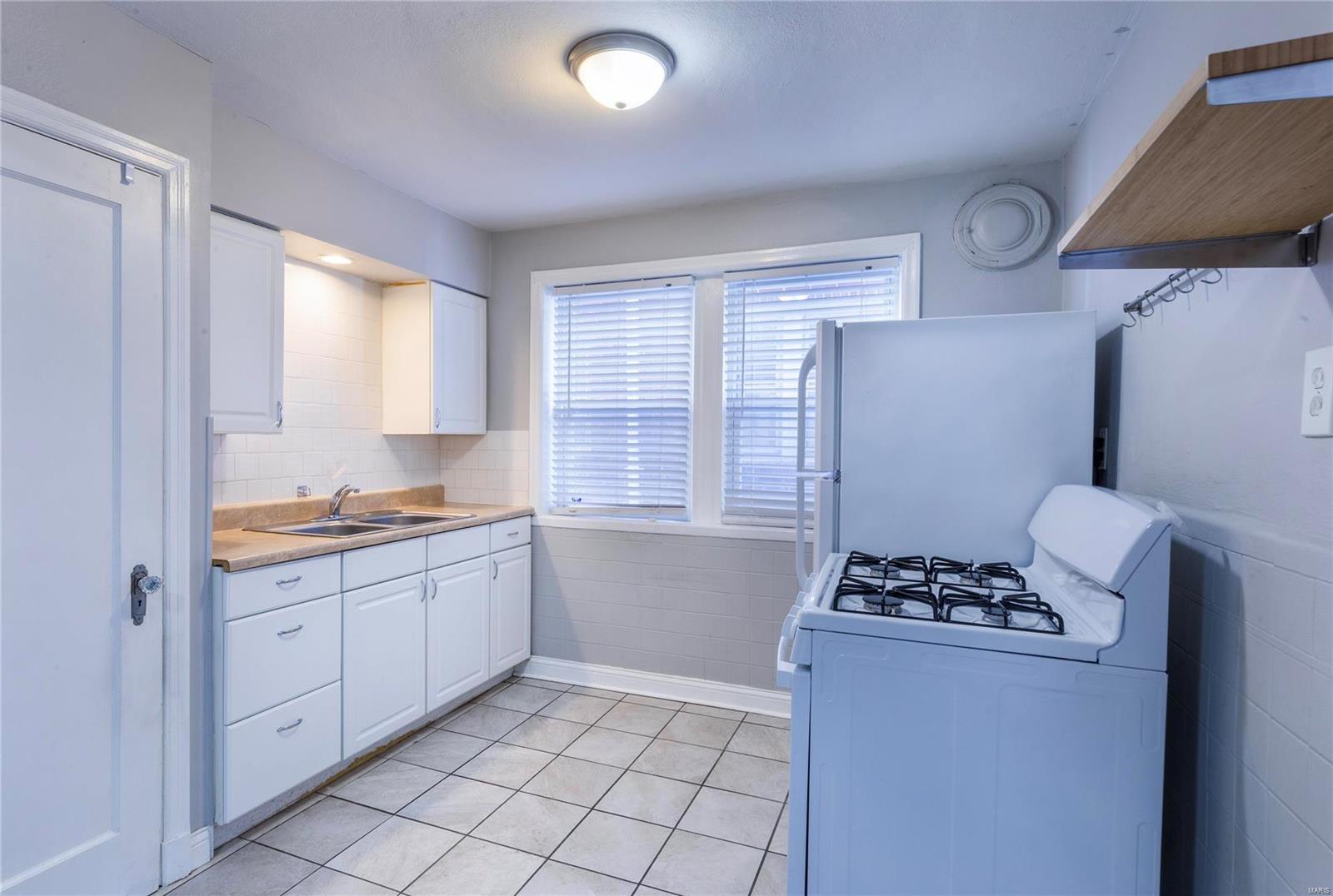 3331 Watson Road St. Louis, MO 63139 - Photo 8 of 20