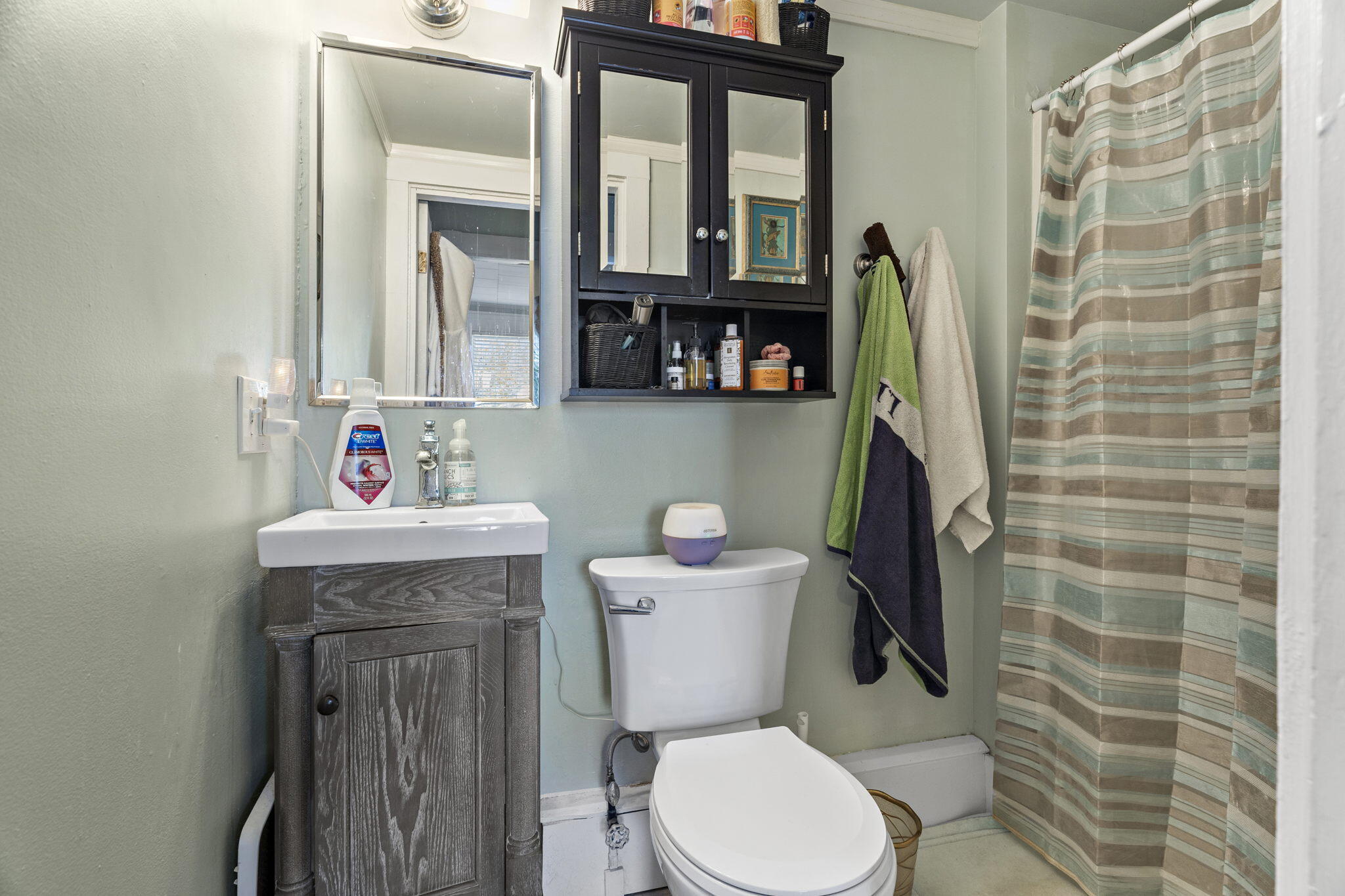 126 Winter Street, Unit 2 Portland, ME 04102 - Photo 22 of 24 33-web-or-mls-DSC00178