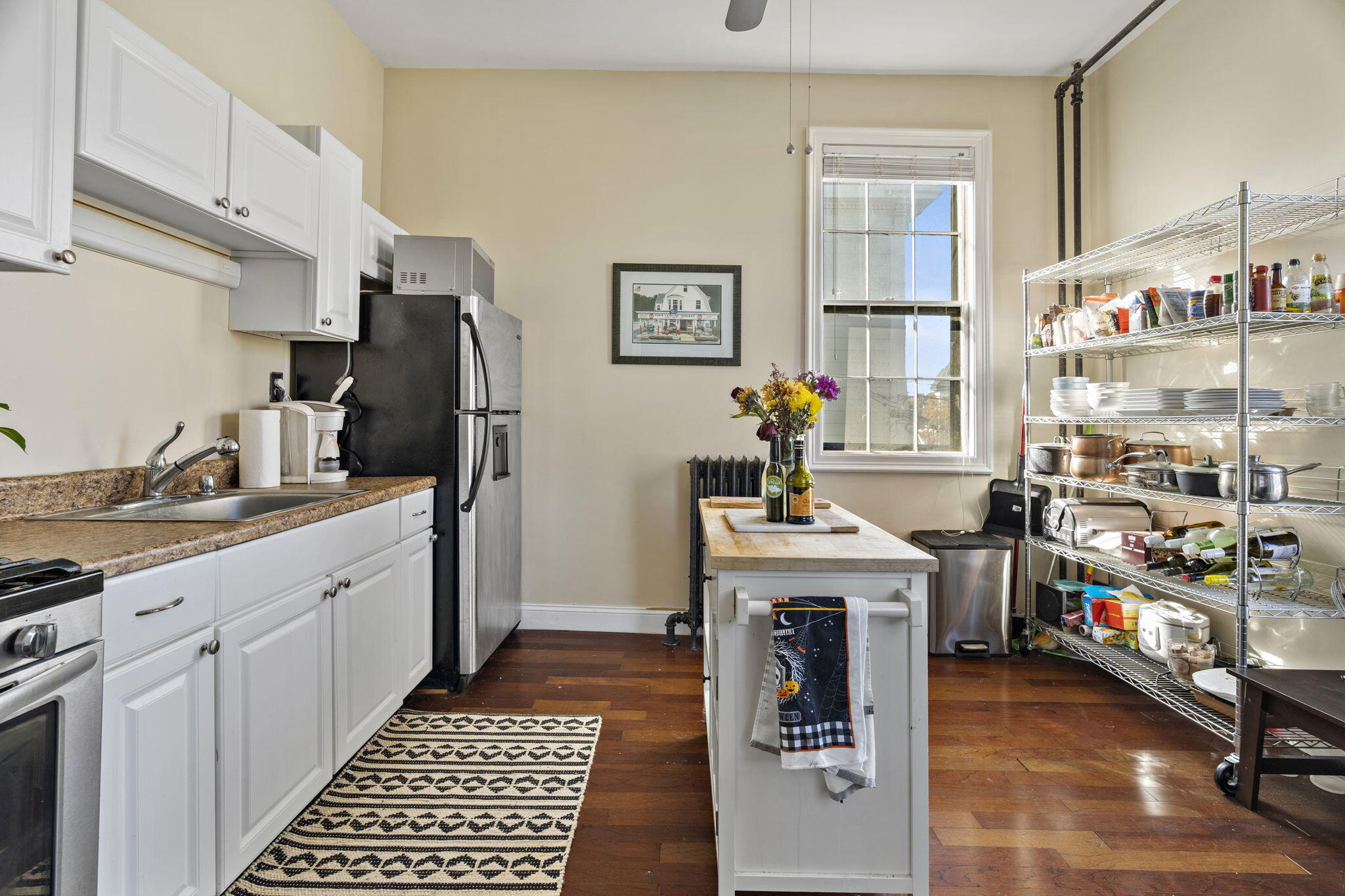 126 Winter Street, Unit 2 Portland, ME 04102 - Photo 6 of 24 15-web-or-mls-DSC00193