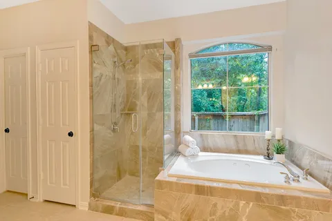 $635,000 | 135 South Bluff Creek Circle, The Woodlands, TX 77382