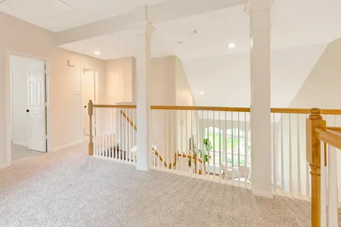 $635,000 | 135 South Bluff Creek Circle, The Woodlands, TX 77382