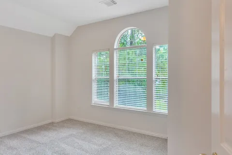 $635,000 | 135 South Bluff Creek Circle, The Woodlands, TX 77382