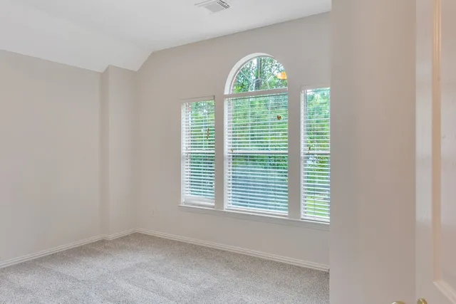 $635,000 | 135 South Bluff Creek Circle, The Woodlands, TX 77382