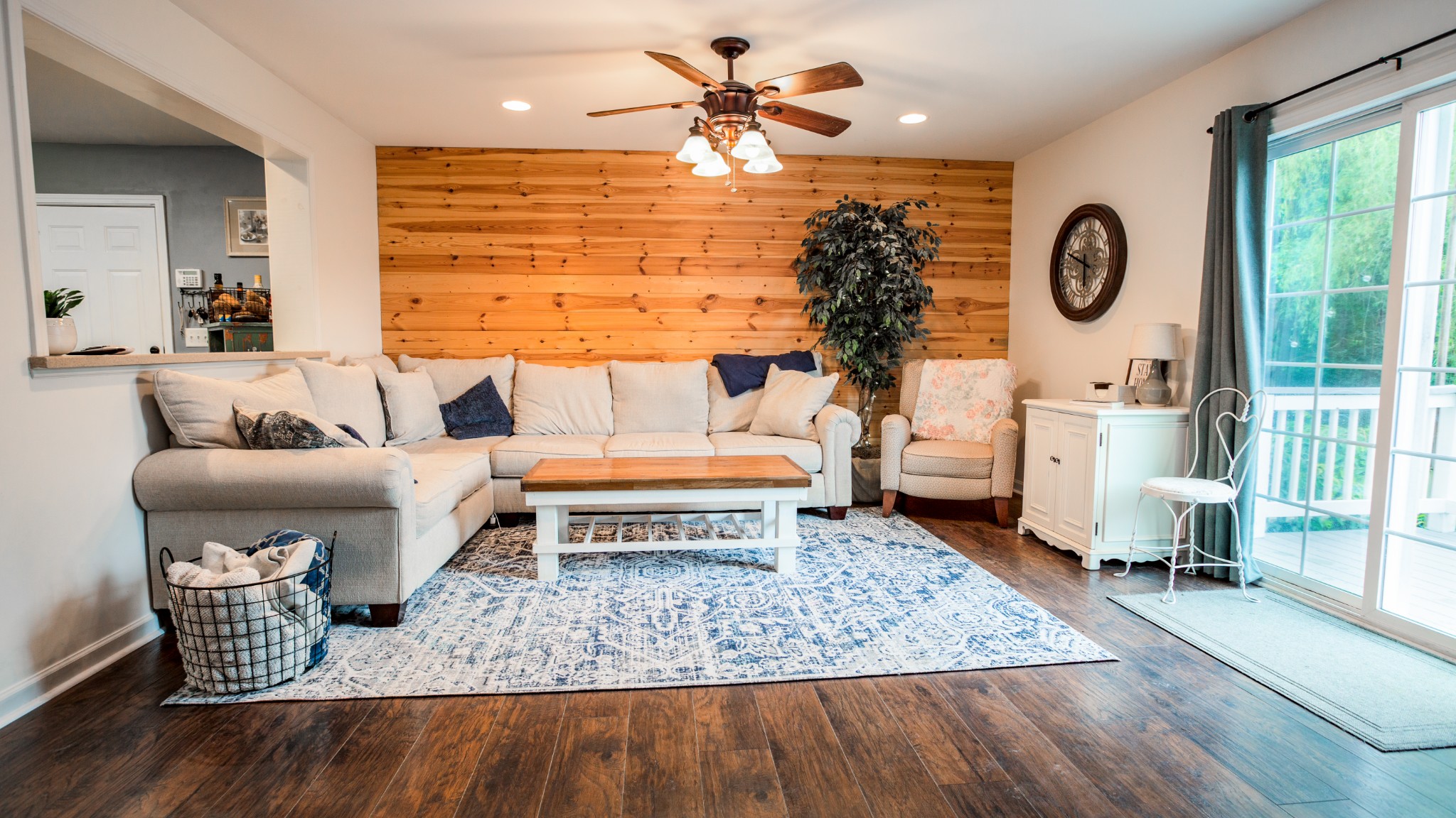 7993 Shoals Branch Road Primm Springs, TN 38476 - Photo 9 of 25 a living room with furniture and a large window