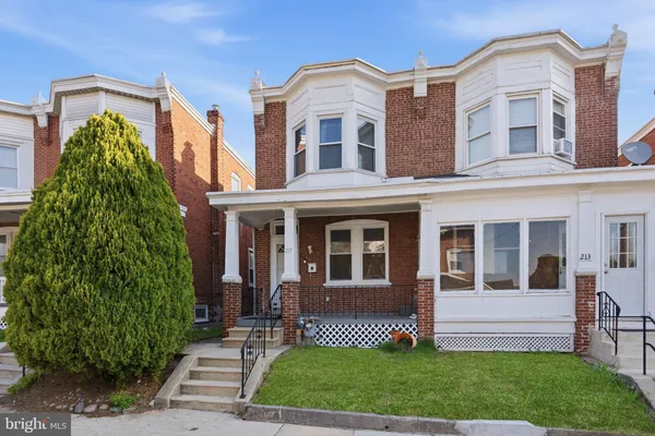 $2,350 | 211 East Poplar Street, Norristown, PA 19401