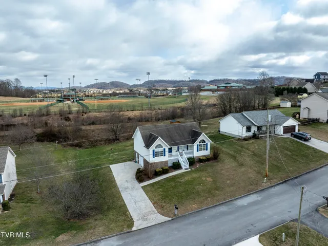 $415,000 | 719 Walkers Bend Road, Gray, TN 37615