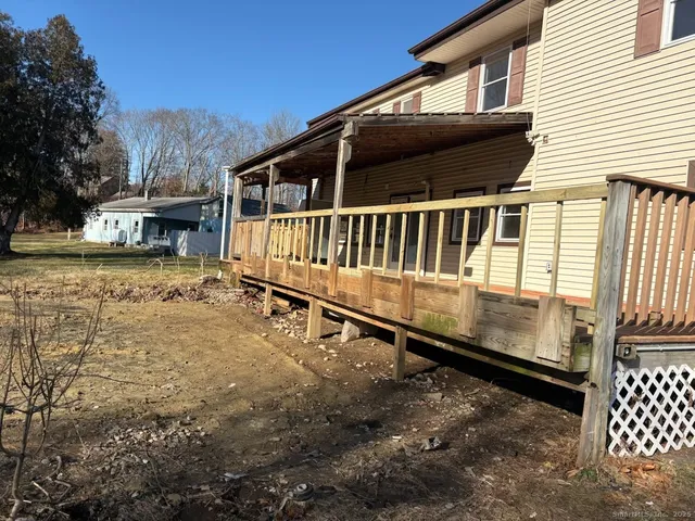 $389,925 | 18 Pautipaug Hill Road, Sprague, CT 06330