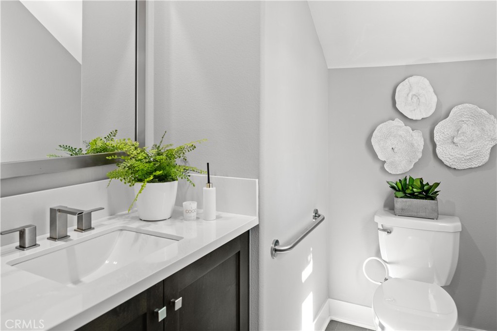 129 Spiral Irvine, CA 92618 - Photo 16 of 34