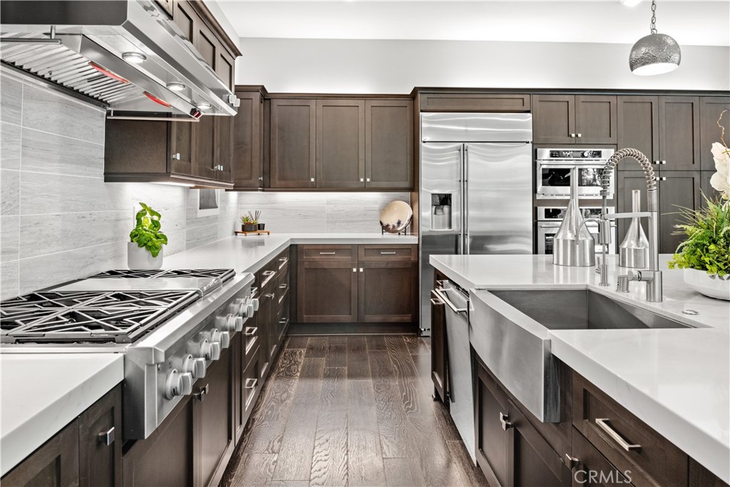 129 Spiral Irvine, CA 92618 - Photo 6 of 34