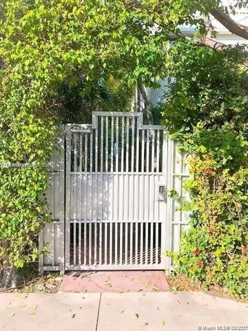 $1,650 | 1020 Euclid Avenue, Unit 6, Miami Beach, FL 33139