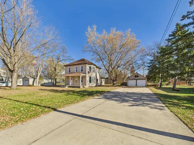 $180,000 | 544 Washburn Avenue, Belgrade, MN 56312