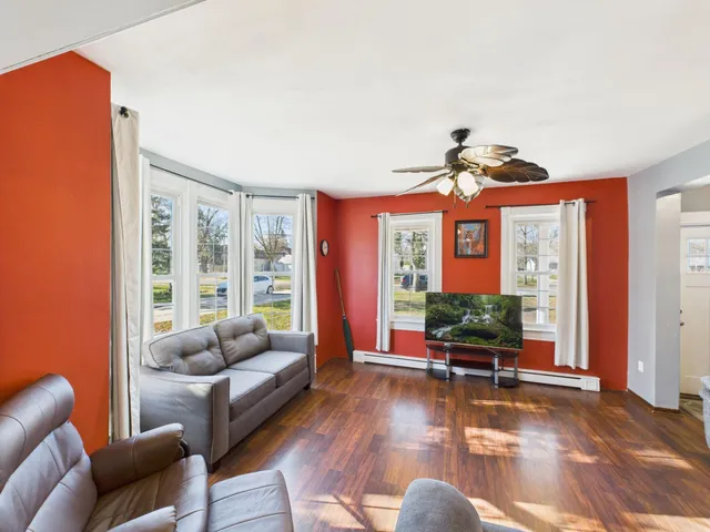 $180,000 | 544 Washburn Avenue, Belgrade, MN 56312