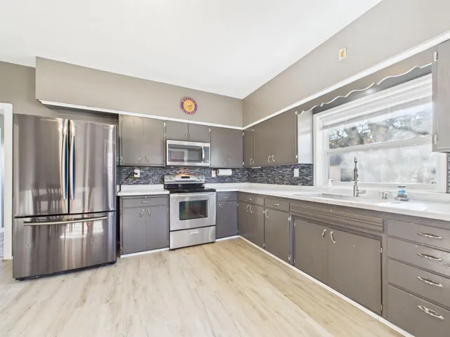 $180,000 | 544 Washburn Avenue, Belgrade, MN 56312